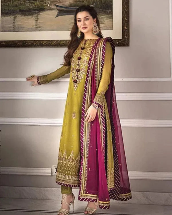 Winter 2025 Hot Collection – Asim Jofa Hit Code Now at Dhanak