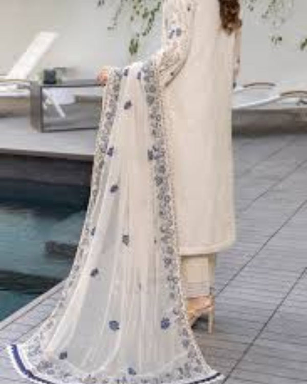 Bareeze Winters Collection | Linen 3-Piece with Embroidered Chiffon Dupatta